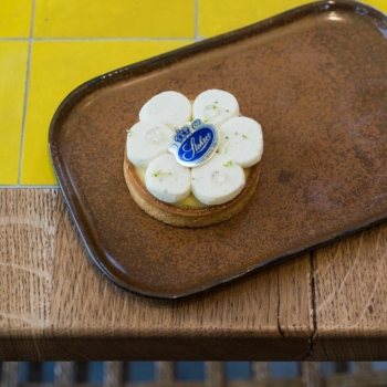 Ton sur ton 😉
Notre tarte citron prête à être dégustée au café Citron 🍋
tag galeries lafayette champs élysées
#stohrer #stohrerparis #depuis1730 #citron